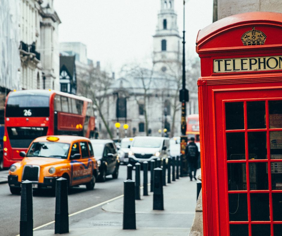 Londra in Fiore: City Break di Primavera nella Città Reale 21