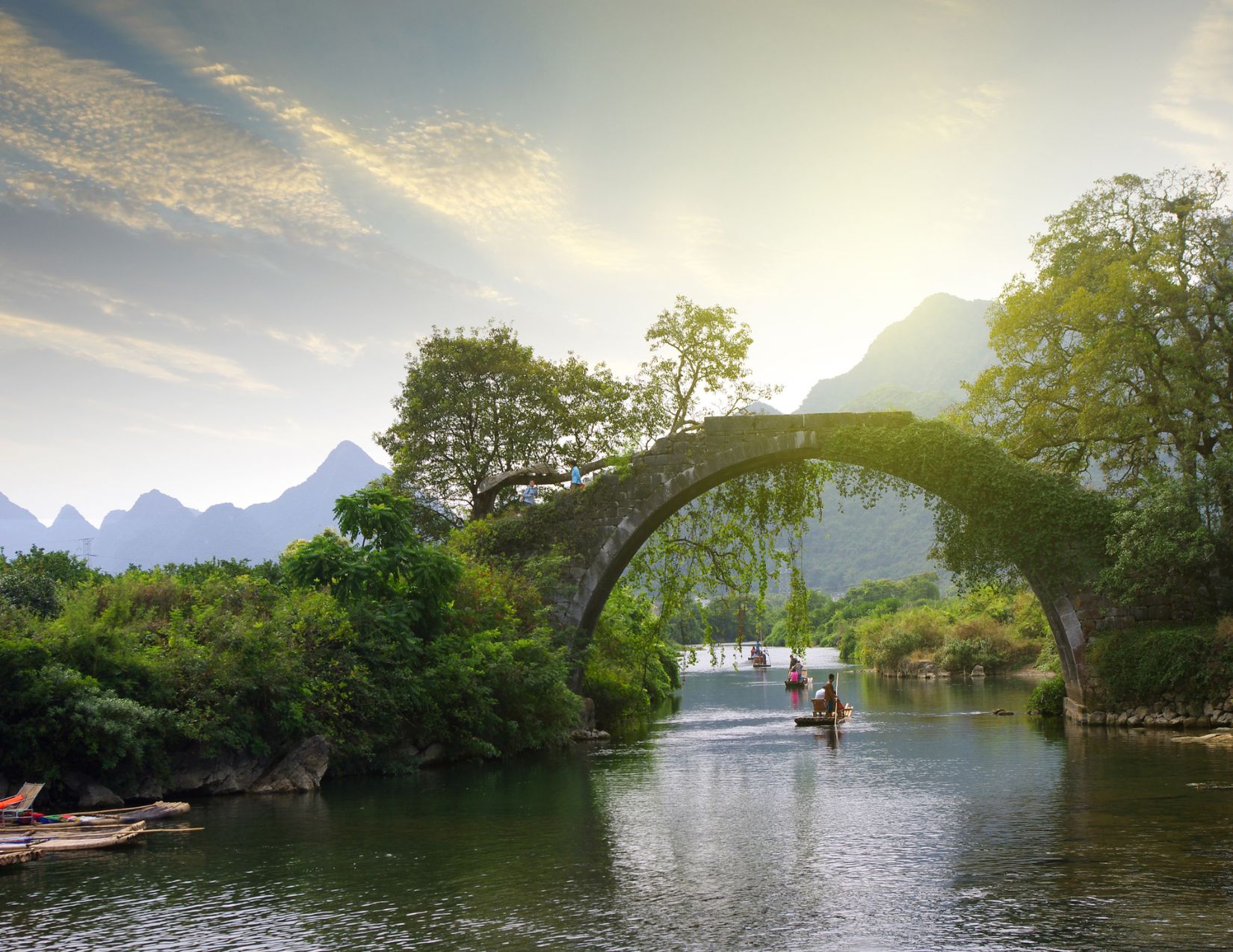 Cina Insolita: dai Panda alle Montagne Fluttuanti 18