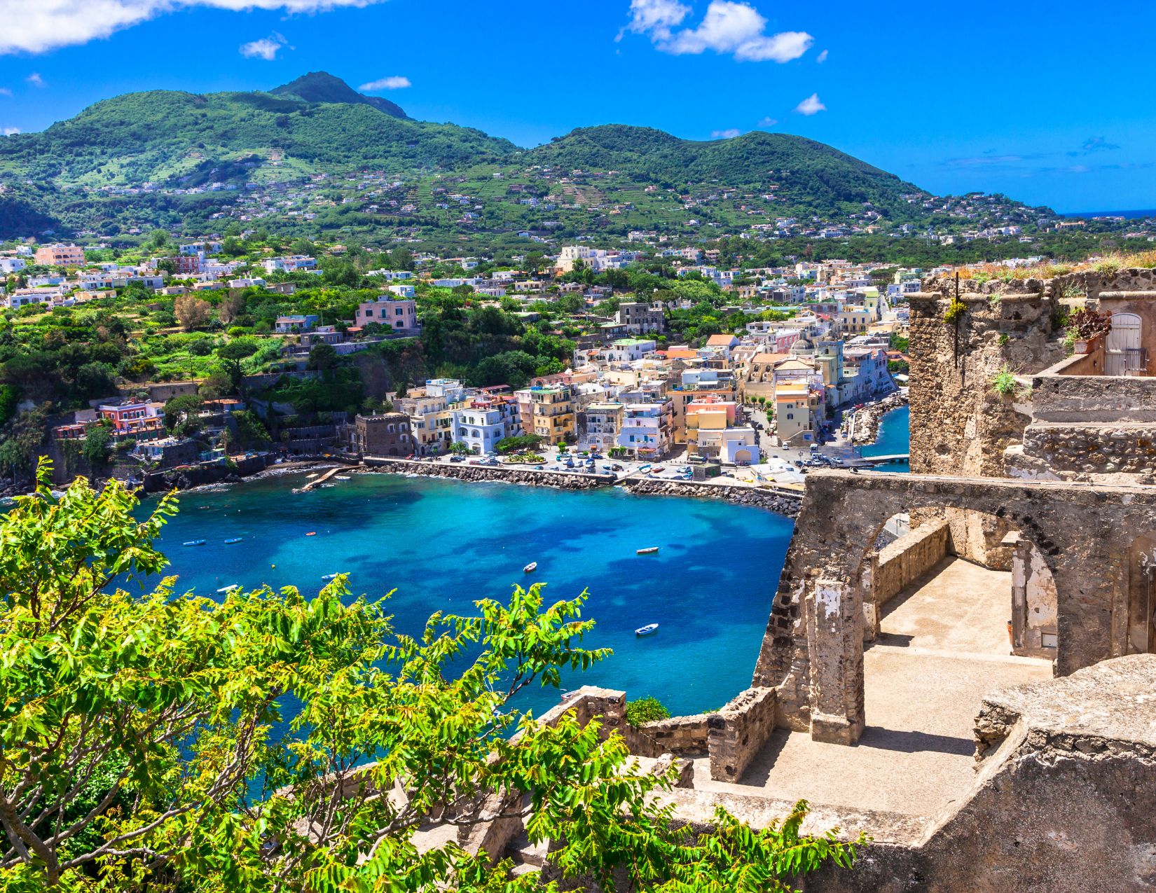 Soggiorno ad Ischia Tutto Incluso: pensione completa, servizio spiaggia e transfer da Roma 3