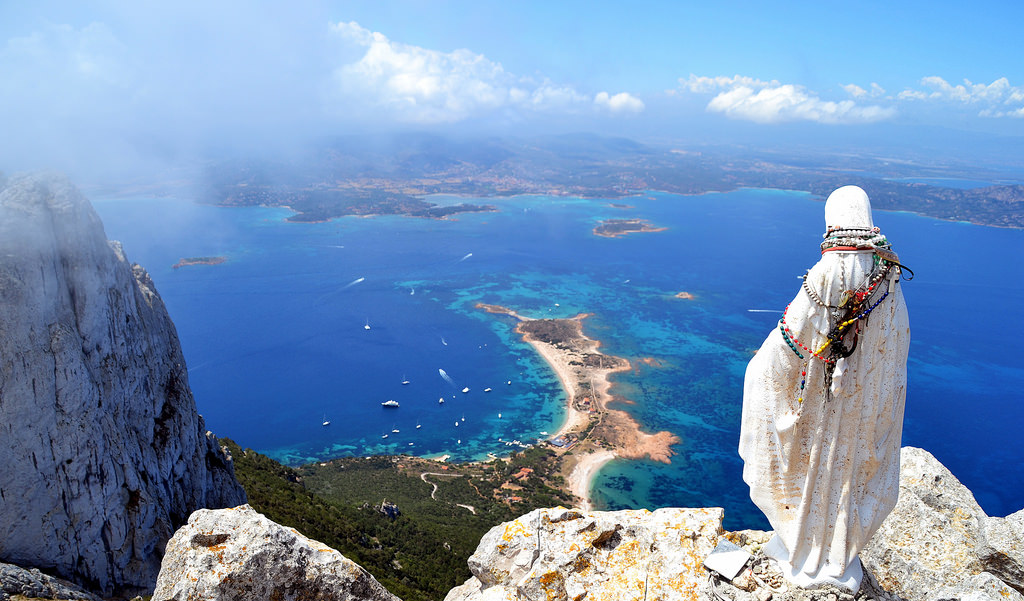 Sardegna Insolita: Tour & Mare tra tradizioni e relax 14