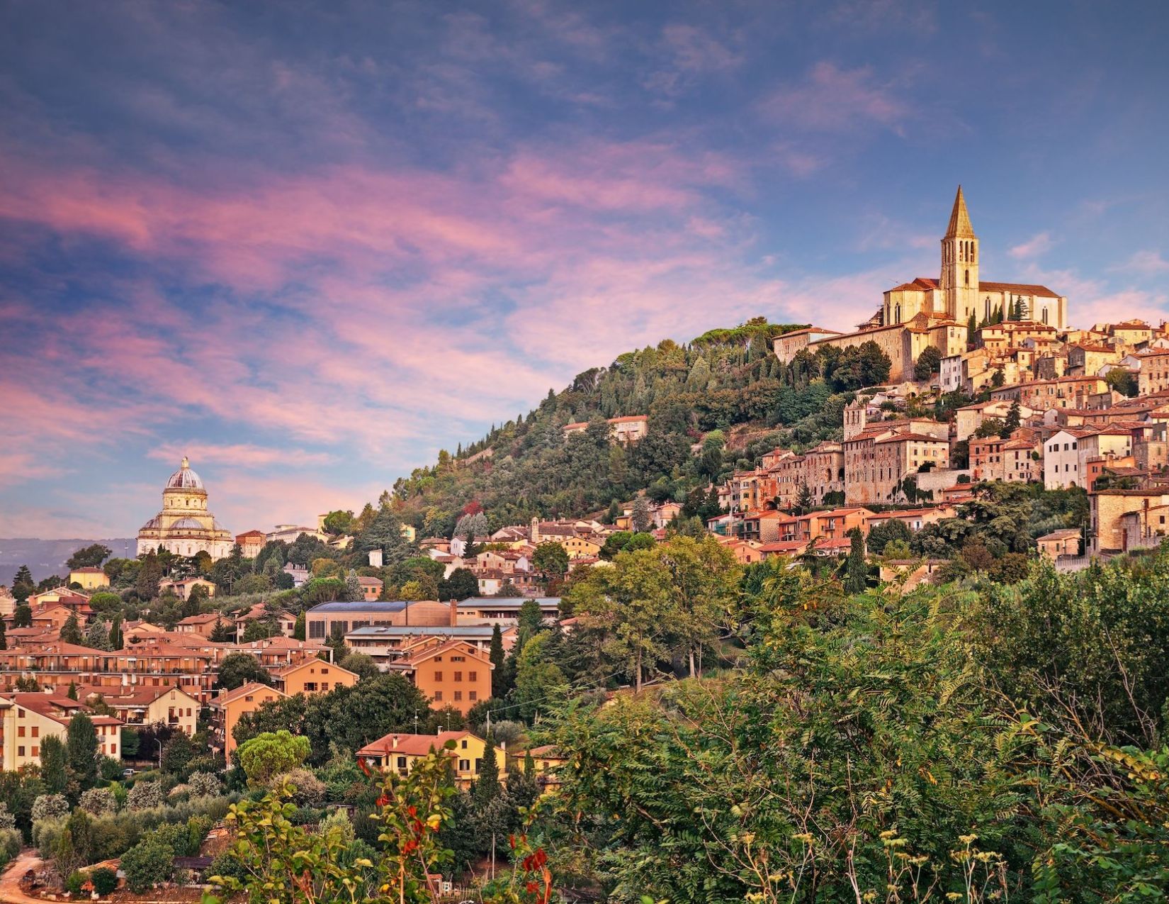 Respira l'Umbria: lavanda in fiore ad Assisi e magia medievale a Bevagna 16