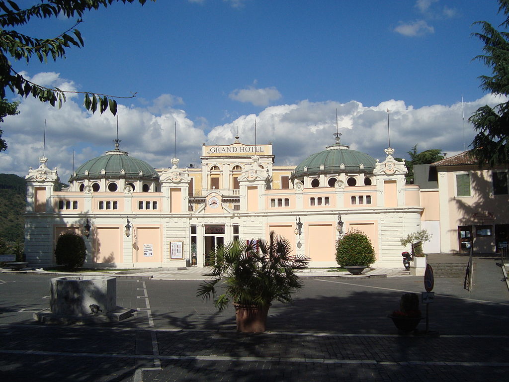 Weekend tra Spiritualità, Sapori e Risate con Martufello 5