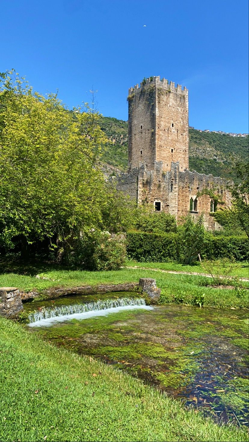 La Festa della Mamma al Giardino di Ninfa & il Borgo di Sermoneta 5