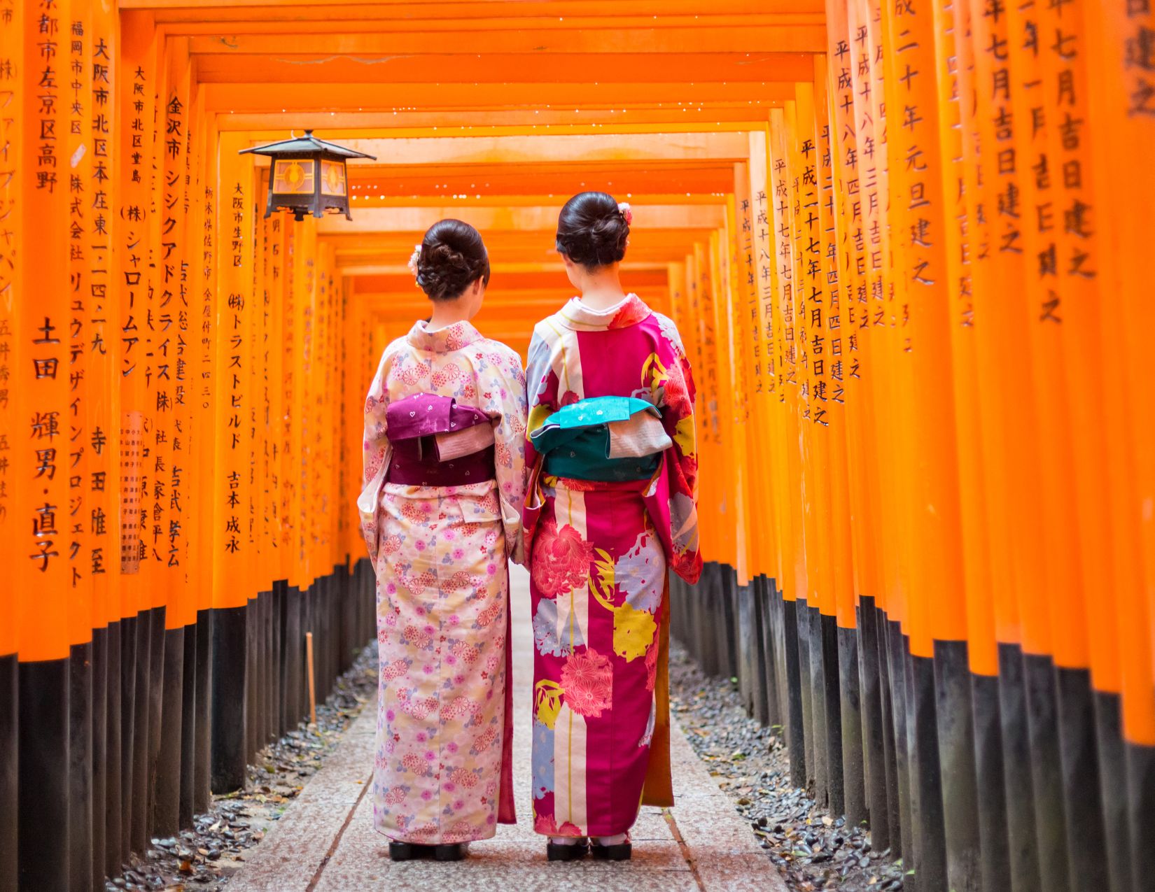 Tour Giappone Rosso Autunno: Esperienze autentiche tra templi, città e il Festival delle Lanterne 16