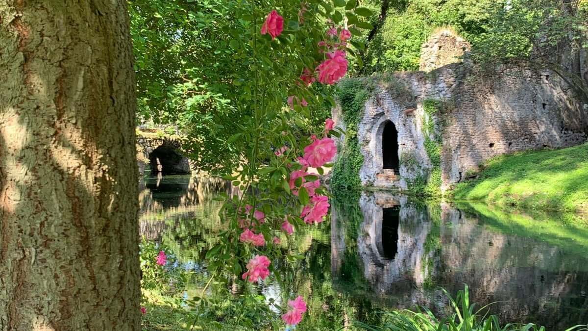 La Festa della Mamma al Giardino di Ninfa & il Borgo di Sermoneta 8