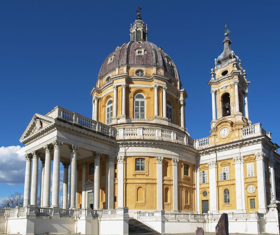 Torino in treno: tra i misteri del Museo Egizio e l’eleganza di Superga 5